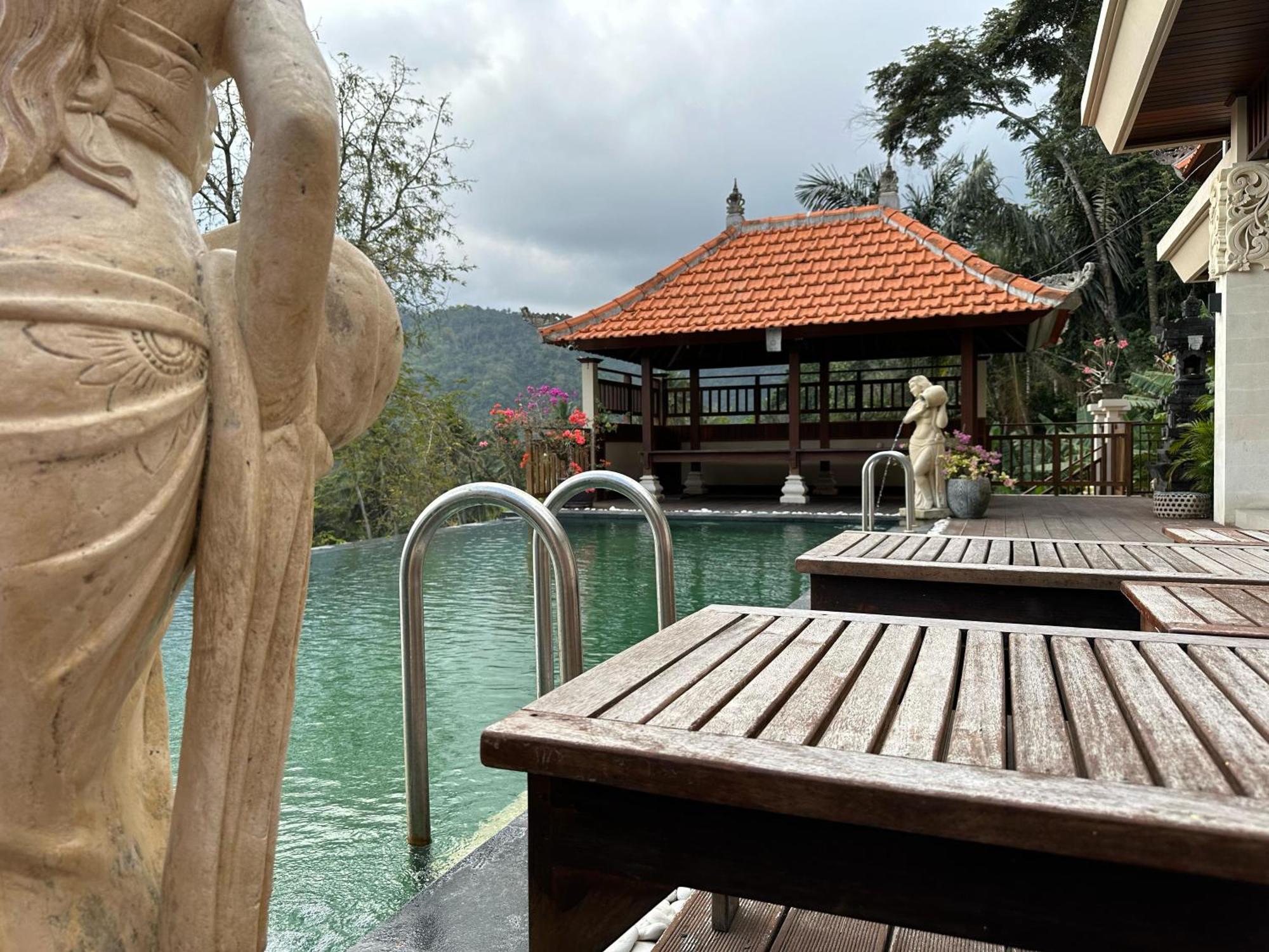 Bukit Kembang Sari Villa Karangasem Exterior foto